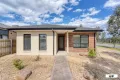 Property photo of 33 Koobush Boulevard Wollert VIC 3750