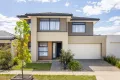 Property photo of 10 Reservoir Road Fraser Rise VIC 3336