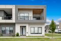 Property photo of 27 Fergus Lane Cranbourne West VIC 3977