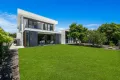 Property photo of 20 The Boulevarde Benowa QLD 4217