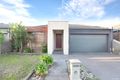 Property photo of 20 Brushwood Circuit Roxburgh Park VIC 3064