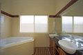 Property photo of 11 Willandra Loop Caroline Springs VIC 3023