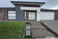 Property photo of 116 Newbridge Boulevard Wallan VIC 3756