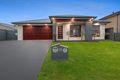 Property photo of 8 Armour Drive Cameron Park NSW 2285