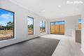 Property photo of 32 Newbury Street Pakenham VIC 3810