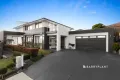 Property photo of 19 Sunview Place Berwick VIC 3806
