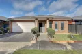 Property photo of 6 Lemon Myrtle Way Craigieburn VIC 3064