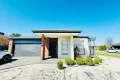 Property photo of 1 Brickwood Circuit Craigieburn VIC 3064