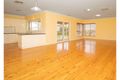 Property photo of 6 Lyndoch Place Bourkelands NSW 2650