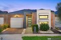 Property photo of 18 Elsham Grove Truganina VIC 3029
