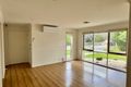 Property photo of 7 Mollis Close Narre Warren VIC 3805