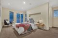 Property photo of 8 Swallow Street Craigieburn VIC 3064