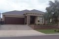Property photo of 6 Rutherglen Way Caroline Springs VIC 3023