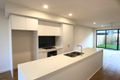 Property photo of 33 Grasslands Loop Keysborough VIC 3173