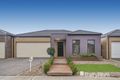 Property photo of 32 Barleygrass Crescent Brookfield VIC 3338