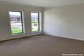 Property photo of 16 Banquet Drive Tarneit VIC 3029