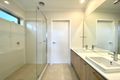 Property photo of 10 Zippy Circuit Tarneit VIC 3029