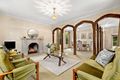 Property photo of 7 Glasson Square Mount Waverley VIC 3149