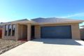 Property photo of 227 Rivergum Drive East Albury NSW 2640