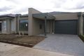Property photo of 15 Tawleed Grove Clyde North VIC 3978