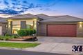 Property photo of 6 Keynes Circuit Plumpton VIC 3335