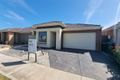 Property photo of 25 Manning Circuit Tarneit VIC 3029