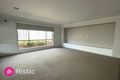Property photo of 14 Breenview Place Doreen VIC 3754