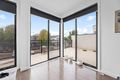 Property photo of 7 Grattan Cove Craigieburn VIC 3064