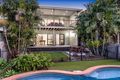 Property photo of 54 Carlton Terrace Wynnum QLD 4178