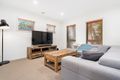 Property photo of 30/5 Delacombe Drive Mill Park VIC 3082