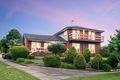 Property photo of 20 Nareen Avenue Endeavour Hills VIC 3802