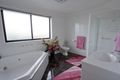 Property photo of 2 Tiber Close Werribee VIC 3030