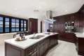 Property photo of 55 Knightsbridge Parade West Paradise Point QLD 4216