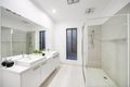 Property photo of 48 Freshfields Drive Cranbourne North VIC 3977
