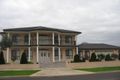 Property photo of 10 Lomandra Way Cairnlea VIC 3023