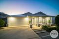 Property photo of 8 Bennelong Crescent Lloyd NSW 2650