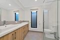 Property photo of 26 Scotland Circuit Cranbourne West VIC 3977