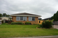 Property photo of 37 Mayfield Circuit Albion Park NSW 2527
