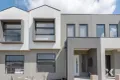 Property photo of 10 Rodway Walk Tarneit VIC 3029