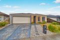 Property photo of 21 Ogle Way Cranbourne North VIC 3977