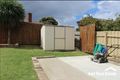 Property photo of 18 Oxley Way Endeavour Hills VIC 3802