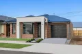 Property photo of 5 Deanos Road Fraser Rise VIC 3336