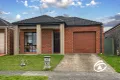Property photo of 23 Cohens Way Pakenham VIC 3810