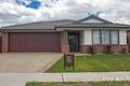 Property photo of 15 Statham View Cranbourne West VIC 3977