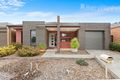 Property photo of 15 Dempster Drive Craigieburn VIC 3064