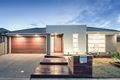 Property photo of 20 Peninsula Crescent Craigieburn VIC 3064