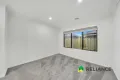 Property photo of 8 Ebb Drive Tarneit VIC 3029