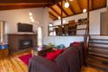 Property photo of 35 Sharland Close Mount Evelyn VIC 3796