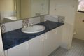 Property photo of 110 Donalbain Circuit Rosemeadow NSW 2560