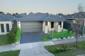 Property photo of 4 Leanyer Street Tarneit VIC 3029